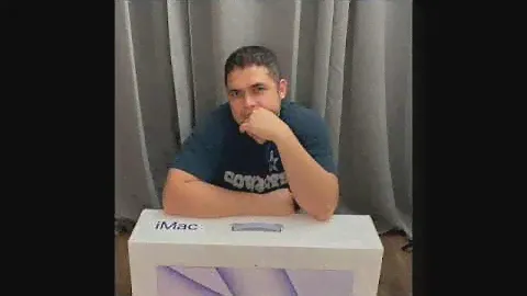 Apple iMac 24" 8 core 8 GPU Unboxing $200 extra