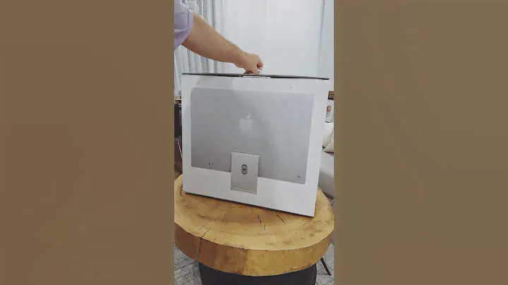 Unboxing my new Apple iMac 24 Retina 4.5K, M3 (8C CPU, 8C GPU, 2023), 16GB, 1TB SSD, silver