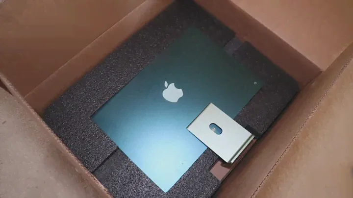 How To Pack Your iMac For Trade In Using The Apple Trade In Kit